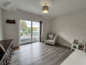 Photo 14- click for photo gallery